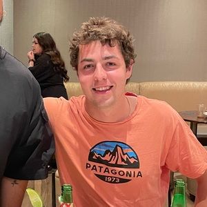 Meet your Posher, Vincent